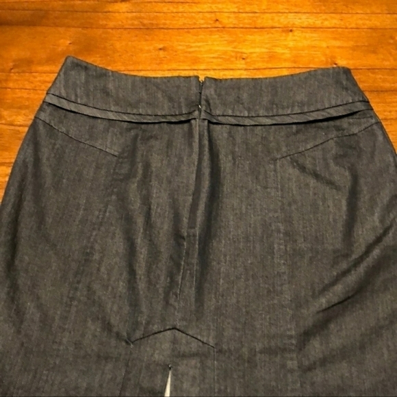 New York & Company Skirt Size 12 Navy Blue Career Office Back Slit Zip Up EUC - Picture 6 of 12